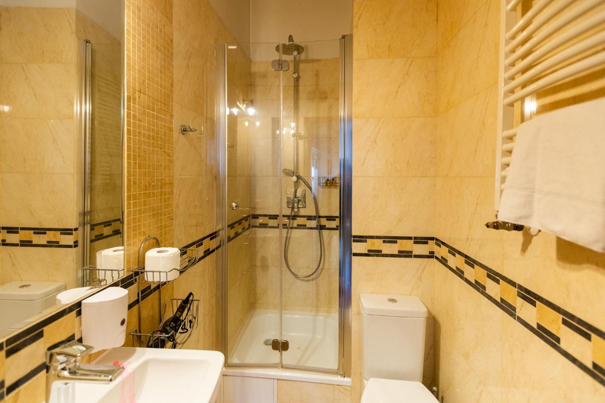 Od Kuchni - Apartamenty Люблин Екстериор снимка